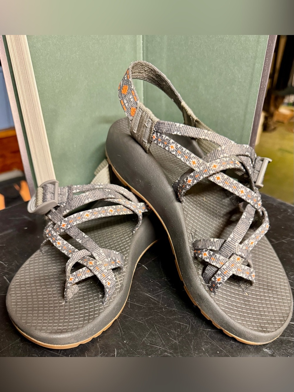 🌊CHACO Women’s Zx2 Classic Creed Gray  Sandals with Orange Accent!